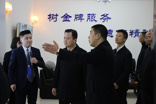 南充市委領導率重點項目觀摩團蒞臨南充金德管業(yè)視察
