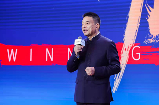 劉永好與黃崢：自我奮斗與歷史進(jìn)程之間