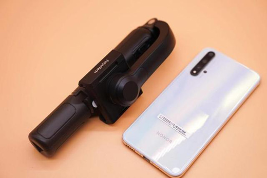 簡單又便攜，飛宇Vimble One折疊穩(wěn)定器