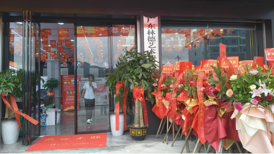 環(huán)江藝術(shù)涂料市場新寵，林德運(yùn)營中心璀璨亮相